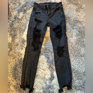 American Eagle Size 4 Regular Forever Soft Black Distressed Skinny Jeans